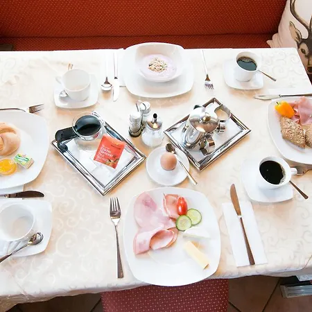 Hotel St. Nikolaus 3*
