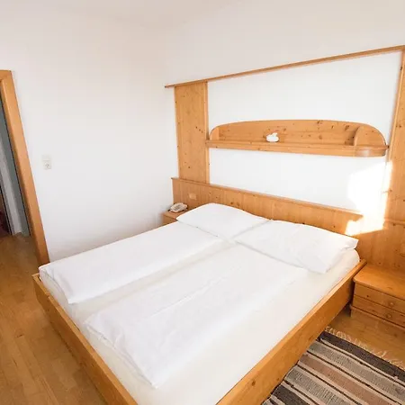 Hotel St. Nikolaus 3*