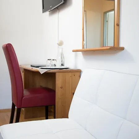 Hotel St. Nikolaus 3*